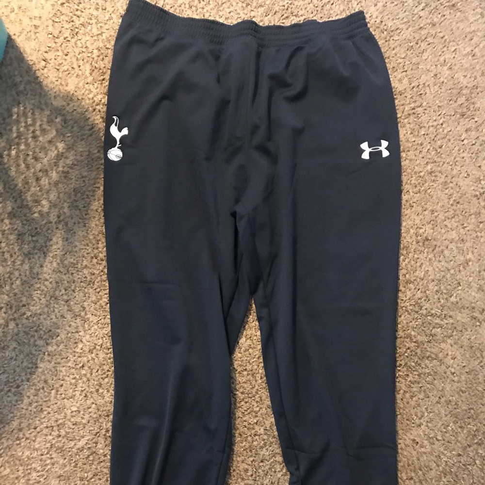 Men’s Under Armour Tottenham Pants Size 3XL